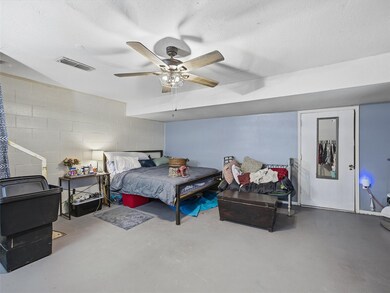 507 Galia St, Bowie, TX 76230 - photo 7