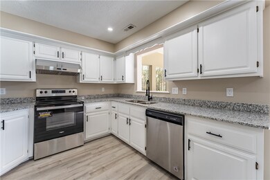 2 Welland Ln, Bella Vista, AR 72715 - photo 4