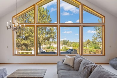 21897 Obsidian Ave, Bend, OR 97702 - photo 4