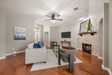 609 Wyndham Cir, Keller, TX 76248 - photo 7