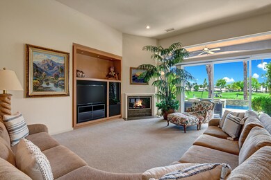 007LIVING ROOM THROUGH TO POOL AND VIEW