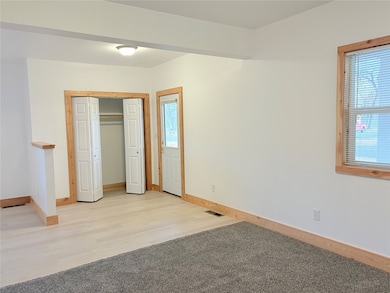 202 1st Ave SW, Choteau, MT 59422 - photo 5