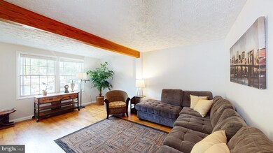 11507 Ivy Bush Ct, Reston, VA 20191 - photo 3