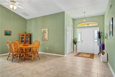Entry / Dining Area