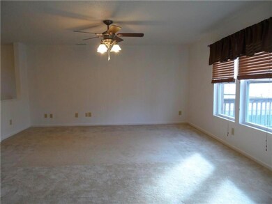 931 Gristmill Dr, Franklin, IN 46131 - photo 2