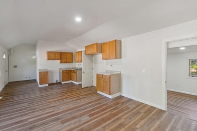 122-N-State-St-Neshkoro-WI-54960-WindowS