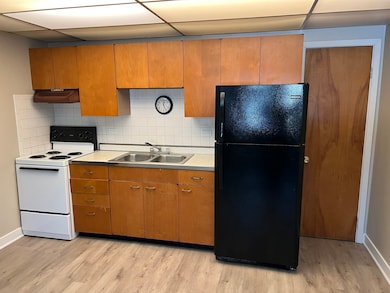 unlisted-address, Warrenville, IL 60555 - photo 5