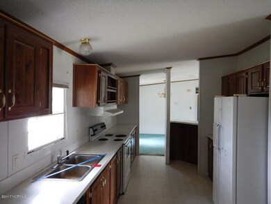 53 KITCHEN