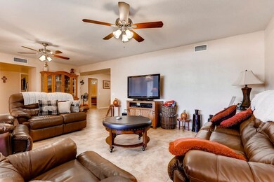 9727 W Wrangler Dr, Sun City, AZ 85373 - photo 5