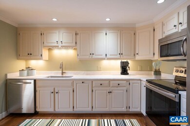 253 E Jefferson St unit 27, Charlottesville, VA 22902 - photo 7