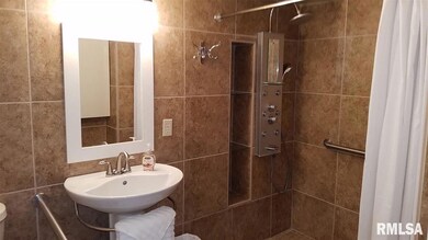 Summit Ridge Condominiums unit 2F, East Moline, IL 61244 - photo 7