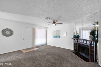 97 N Cooper Rd unit 104, Chandler, AZ 85225 - photo 4