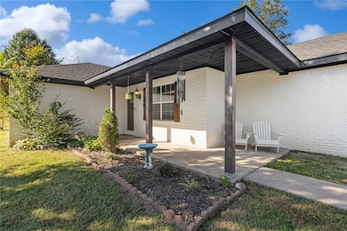 110 Cypress St, Prairie Grove, AR 72753 - photo 6