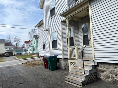 82 Warwick St, Lowell, MA 01851 - photo 5