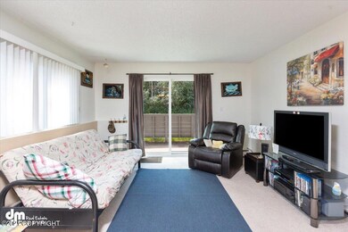 05-Living Room MS_3597