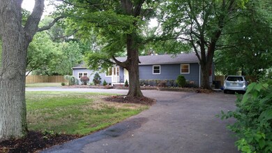Horseshoe drive