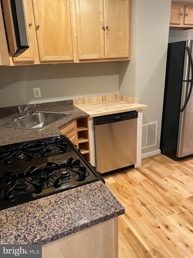 876 Carroll St, Baltimore, MD 21230 - photo 7