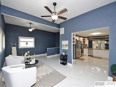 530 E 2nd St, Papillion, NE 68046 - photo 6