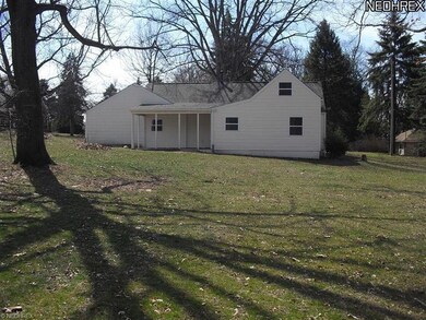 1057 Center Rd, New Franklin, OH 44216 - photo 3