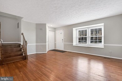 13220 Custom House Ct, Fairfax, VA 22033 - photo 7
