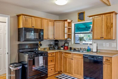 3390ApacheDr-HeberOvergaard-AZ-10