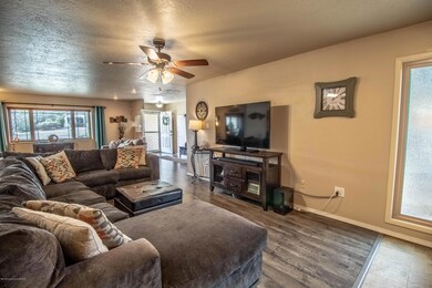 5600 Fawn Dr, Farmington, NM 87402 - photo 4