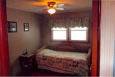 20 Edbert Dr, Holyoke, MA 01040 - photo 7