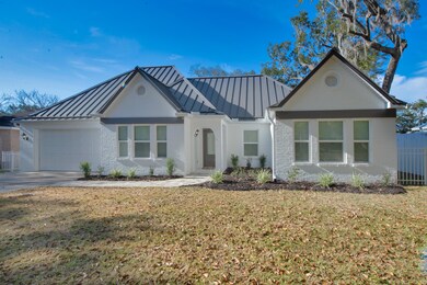 Standing seam roof