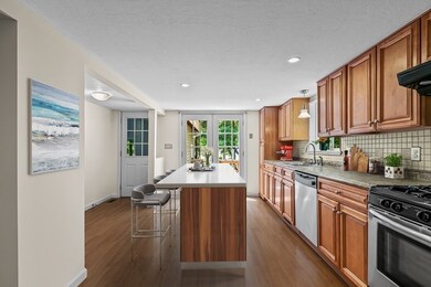 39 Cedar St, Foxboro, MA 02035 - photo 5