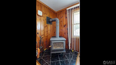 94 Lawrence St, Fords, NJ 08863 - photo 5