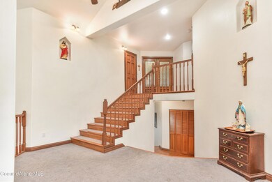 14711 N Freddi Entryway