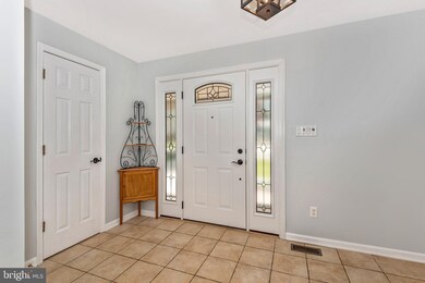 9409 Mellenbrook Rd, Columbia, MD 21045 - photo 2