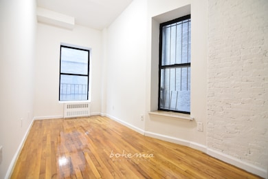 141 W 113th St unit 4A, New York, NY 10026 - photo 4
