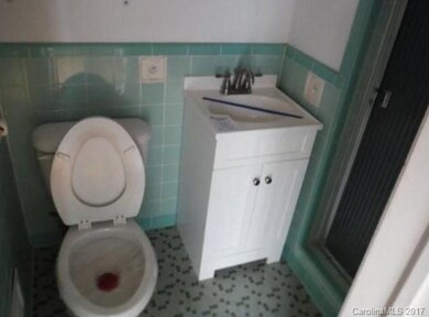 1302 Wesson Rd, Shelby, NC 28152 - photo 6