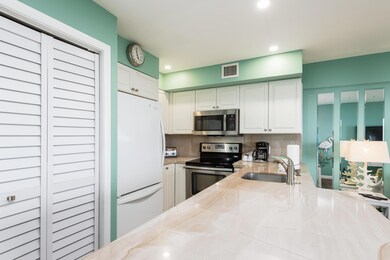 U kitchen
