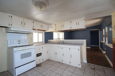 565 Right Fork of Bull Creek, Crum, WV 25669 - photo 4