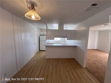 6949 Shady Ct, Las Vegas, NV 89145 - photo 4