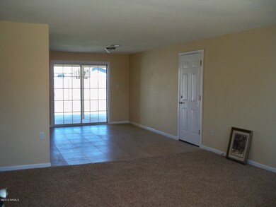 Frontroom looking in
