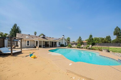 26891 Fonda Ave, Madera, CA 93638 - photo 4