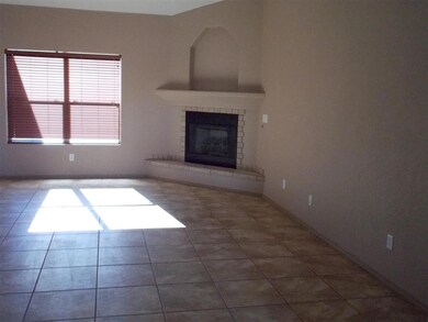 952 Hermoso El Sol, Alamogordo, NM 88310 - photo 2