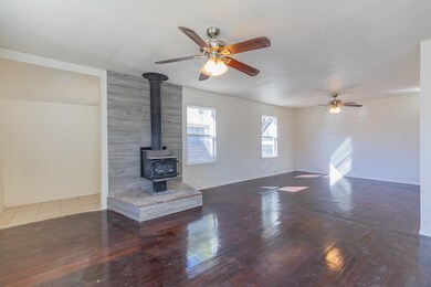 609 Monroe Ave, Alamogordo, NM 88310 - photo 5