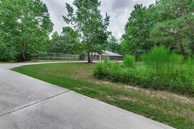 2002 Windcrest Dr, Magnolia, TX 77354 - photo 6