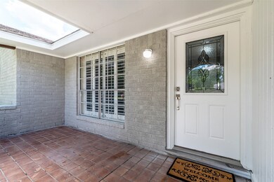 9807 Deanwood St, Houston, TX 77040 - photo 4