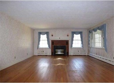 407 Springfield St, Palmer, MA 01069 - photo 3