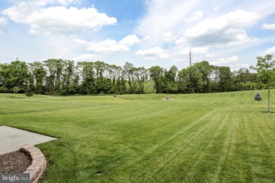 35 Keswick Dr, Mechanicsburg, PA 17050 - photo 4