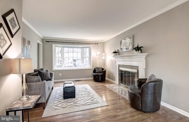 10061 Marshall Pond Rd, Burke, VA 22015 - photo 3