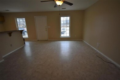 208 N Main unit C, Sadler, TX 76264 - photo 4