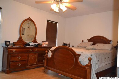 27622 Gretta Cir, Ardmore, AL 35739 - photo 4