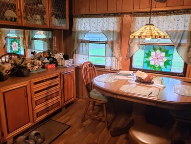 927 W Lake Dr, Fremont, MI 49412 - photo 5