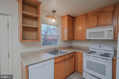 1330 Monroe Ave, Front Royal, VA 22630 - photo 6